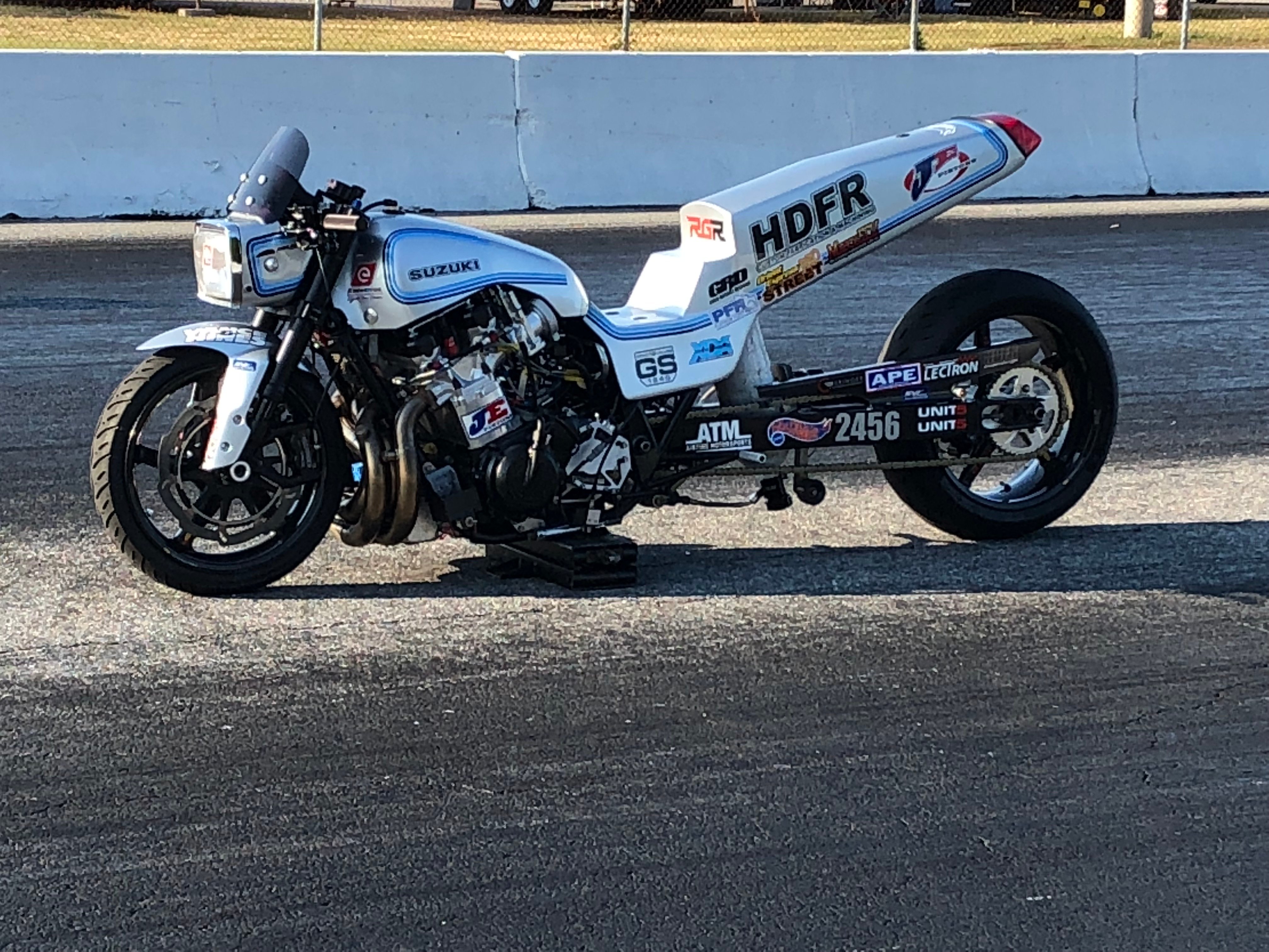 The 550 HP Suzuki GS Nitrous Pro Street Drag Bike